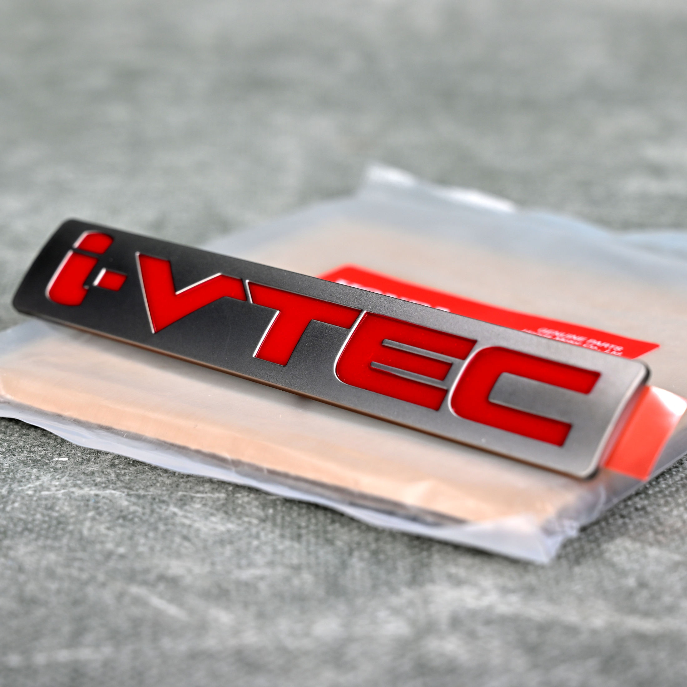 OEM emblemat iVTEC na osłonę kolektora ssącego Honda
