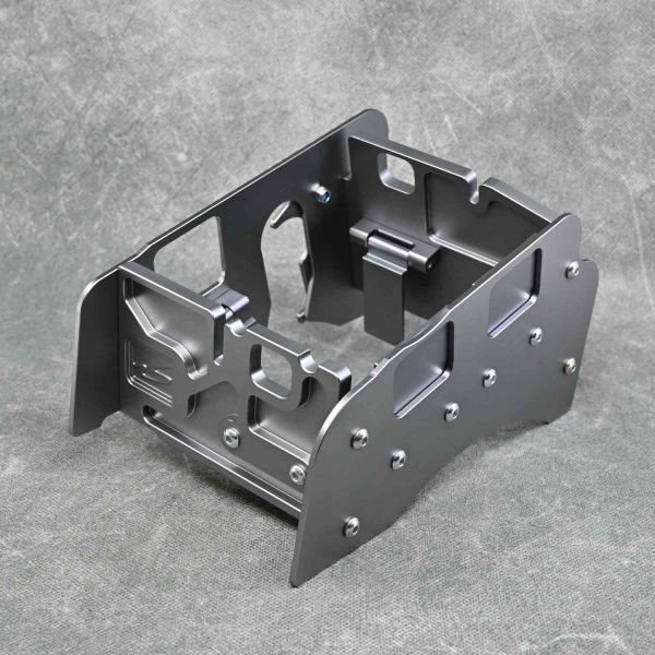 Skunk2 przegroda miski olejowej z klapami K20A, K20A2, Civic 7gen