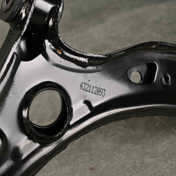 OEM wahacz przedni dolny PRAWY HR-V 2gen 15-18 przedlift Jarusnet