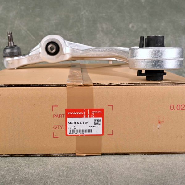 OEM wahacz przedni dolny LEWY Legend 4gen 07-08 Jarusnet