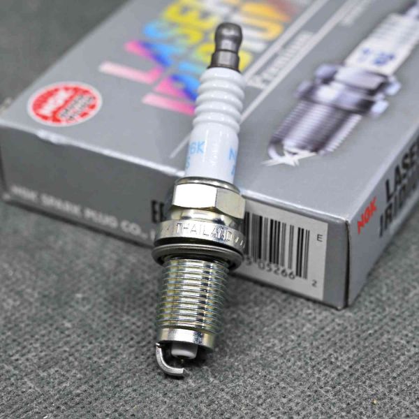 ウイスキー Honda NGK świece zapłonowe R18A2 Civic 8gen 06-11 IZFR6K-11S Jarusnet