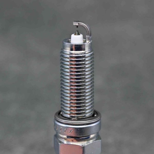 NGK świece zapłonowe R18Z4 Civic 9gen 12-16 DILZKR7B11GS Jarusnet