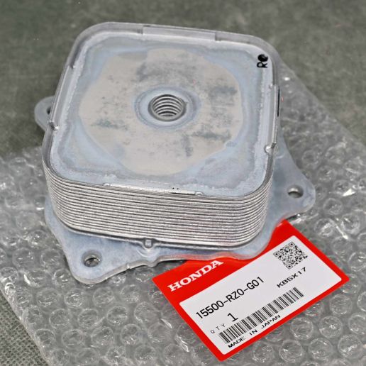 15500-RZ0-G01, 15500RZ0G01 OEM chłodnica oleju N16 Civic 9gen, Civic 10gen, CR-V 4gen, HR-V 2gen