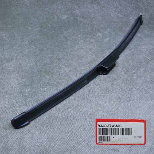 76630-T7W-A03, 76630T7WA03, 76630-T7W-A02, 76630T7WA02, 76630-T7W-A01, 76630T7WA01 OEM pióro wycieraczki PRZÓD HR-V 2gen 15-21 450mm