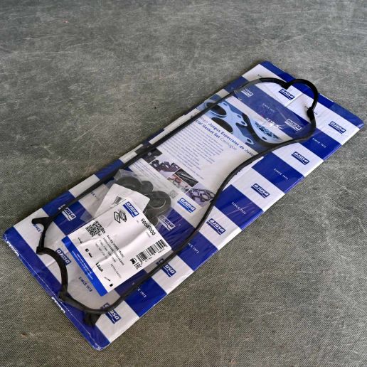 Ajusa 56006000 zestaw uszczelek pokrywy F18, F20, F22, F23 Accord 6gen 98-02