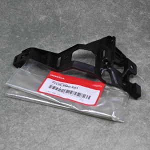 71129-SMG-E01, 71129SMGE01 OEM mocowanie grilla LEWE Civic 8gen 06-08 HB przedlift