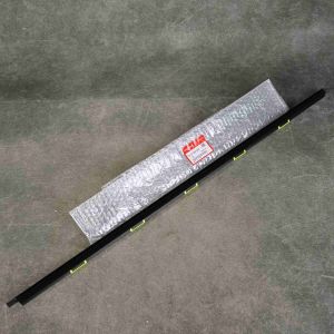 72410-S03-003, 72410S03003 OEM listwa zgarniająca szyby PRAWA Civic 6gen 96-00 HB/Coupe strona pasażera