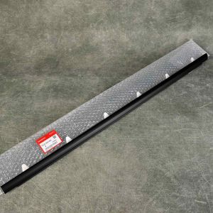 OEM listwa zgarniająca szyby Prelude 5gen 97-01