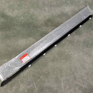 72450-SH3-003, 72450SH3003, 72410-SH3-003, 72410SH3003 OEM listwa zgarniająca szyby Civic 4gen 88-91 3D HB