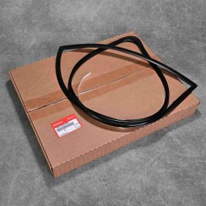 73810-S02-000, 73810S02000 OEM uszczelka szyby bocznej tylnej Civic 6gen 96-00 2DR Coupe prawa strona pasażera