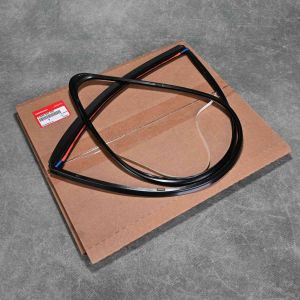 73860-S02-000, 73860S02000 OEM uszczelka szyby bocznej tylnej Civic 6gen 96-00 2DR Coupe lewa strona kierowcy