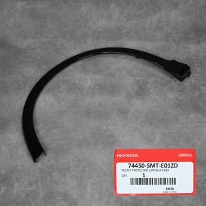 74450-SMT-E01ZD, 74450SMTE01ZD OEM listwa błotnika - sierp - TYŁ LEWA Civic 8gen 06-11 HB 3DR kolor YR571P