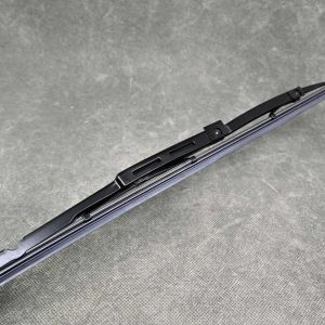 OEM pióro wycieraczki PRZÓD Legend 4gen 04-12 700mm