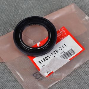 OEM uszczelniacz prawej półosi manual Civic Integra B16 B18