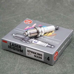 NGK świece zapłonowe R20, R18 Honda Accord, Civic 8gen IZFR6K11NS