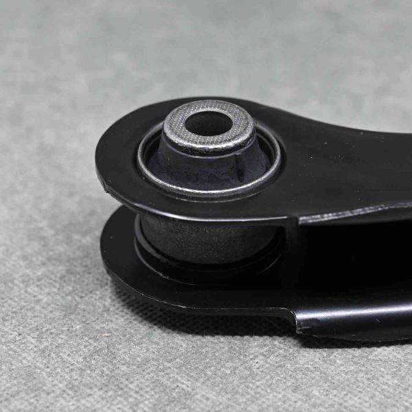 OEM wahacz tylny PRAWY Accord 7gen 03-08 Tourer Jarusnet