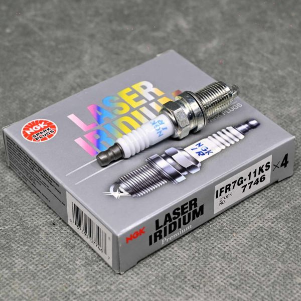 NGK świece zapłonowe K20A2, K20Z4 Honda Civic TypeR EP3, FN2